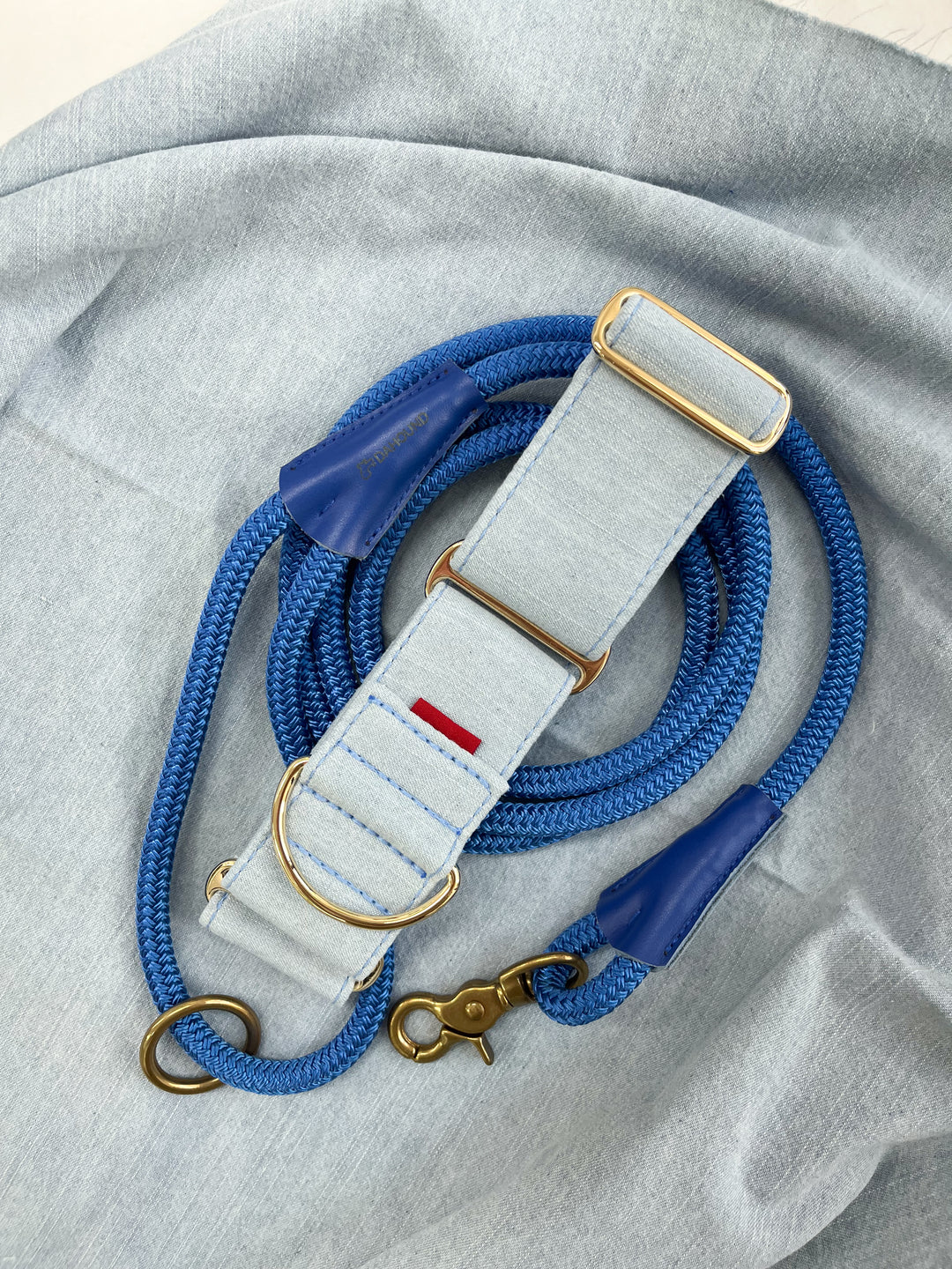 Wide Martingale Collar | Light Blue (Classic Denim)