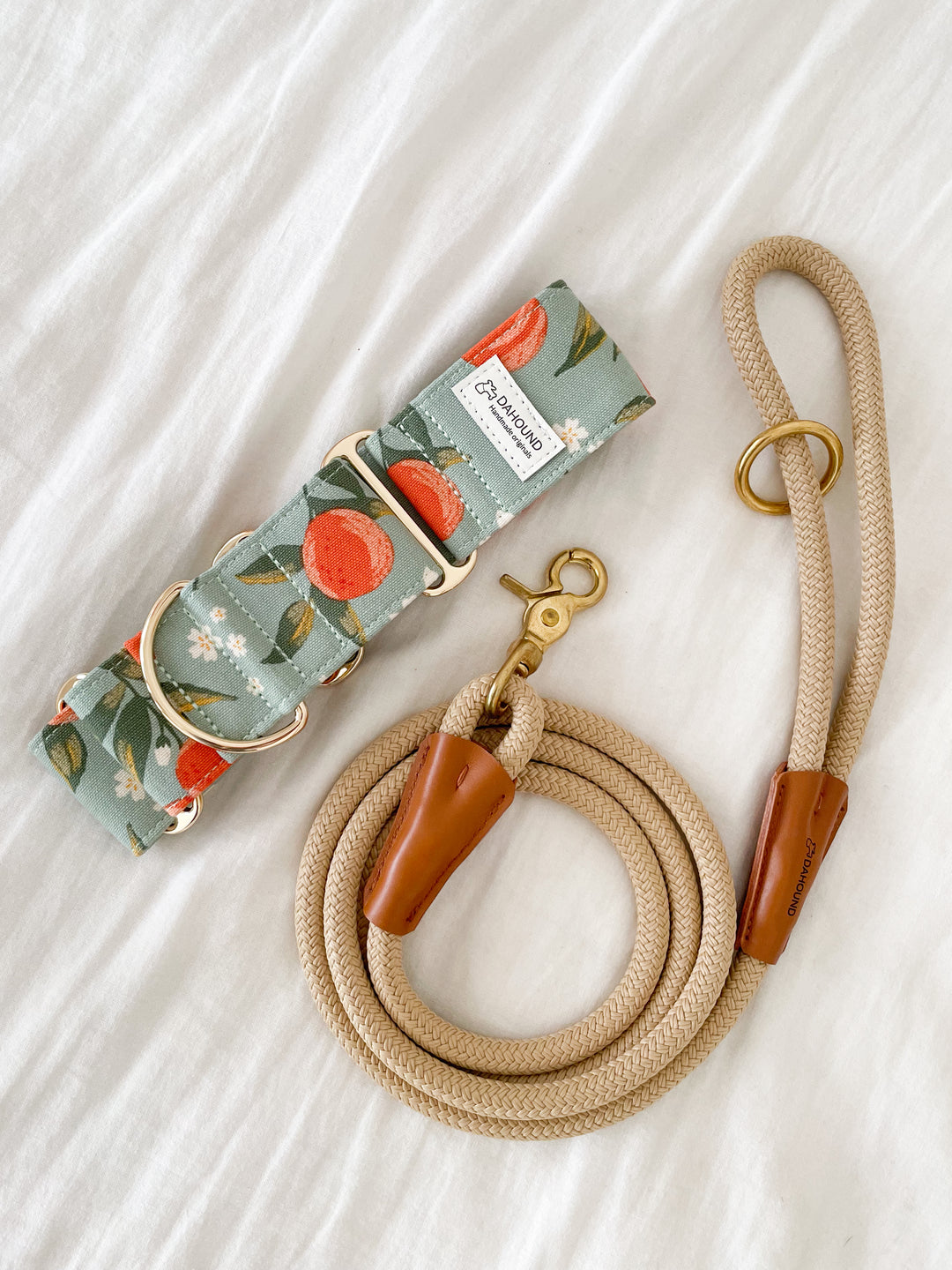 Wide Martingale Collar | Peach (Sturdy Oxford Cotton)