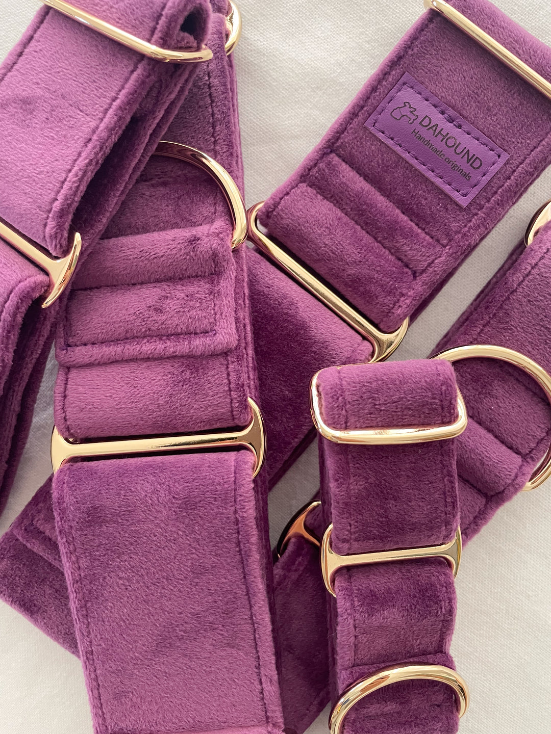 Wide Martingale Collar | Purple (Plush Velvet)